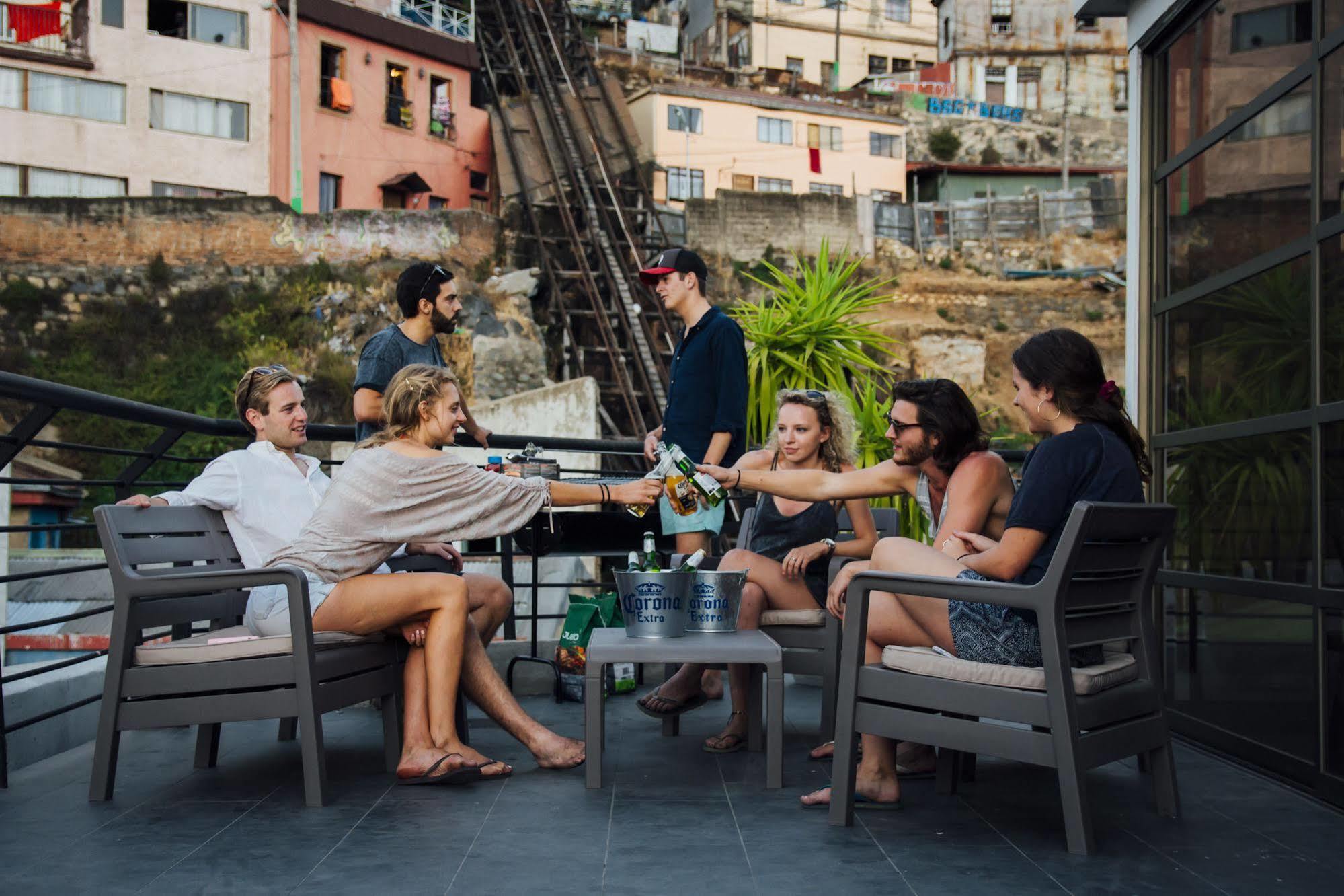 La Joya Hostel ヴァルパライソ エクステリア 写真