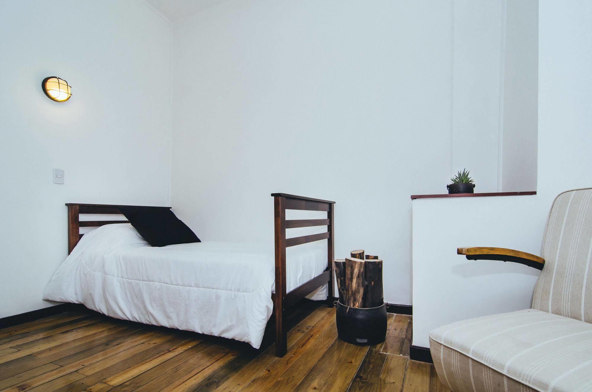 La Joya Hostel ヴァルパライソ エクステリア 写真